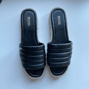 Michae Kors Royce slides 9